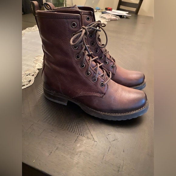 Frye Veronica combat leather boots, brown, size 5,5 - Picture 2 of 7